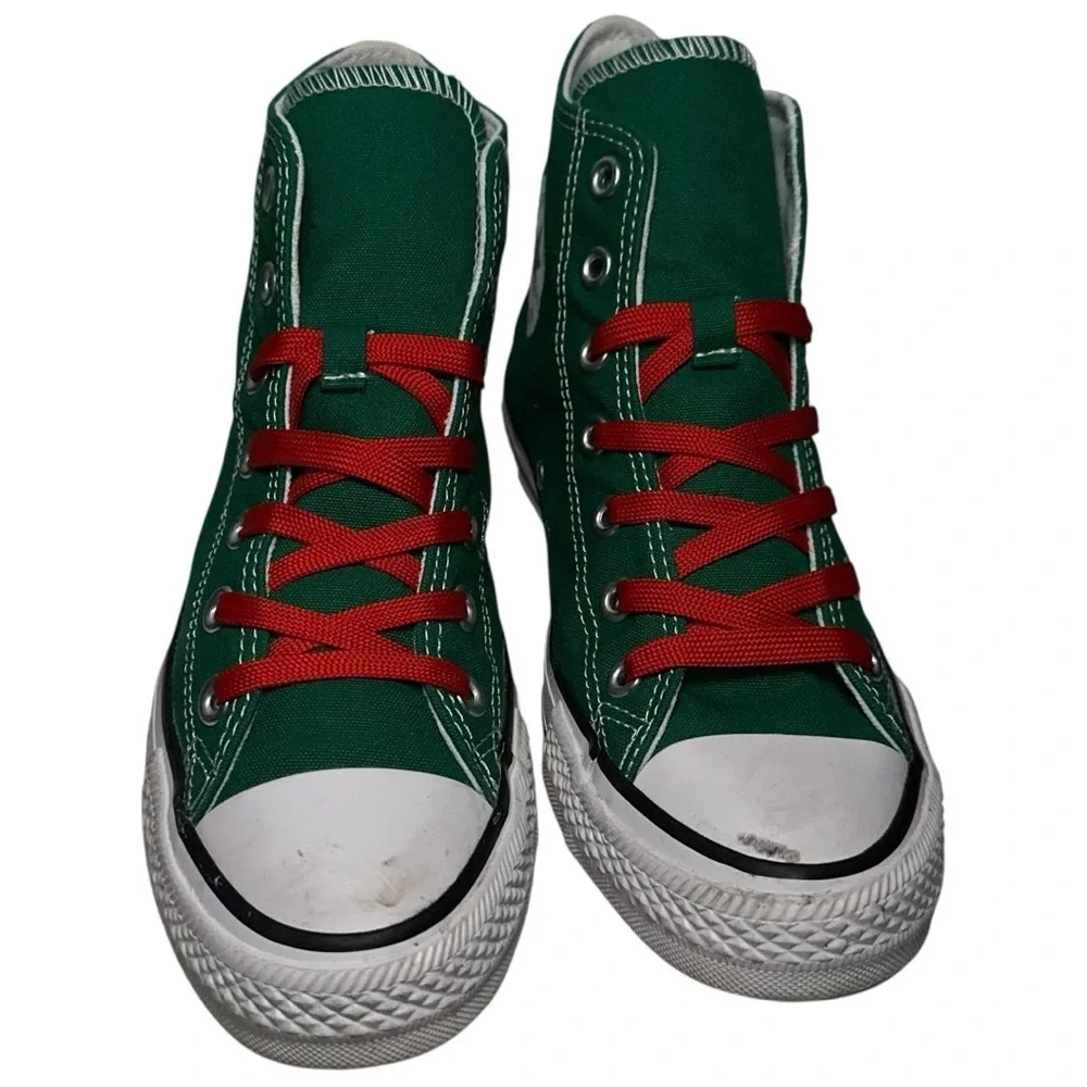 Converse All Star Men’s Size 6 Green Ho Ho Ho Red Laces High Top Sneakers